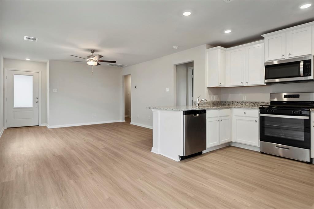 15842 Berry Hill Drive