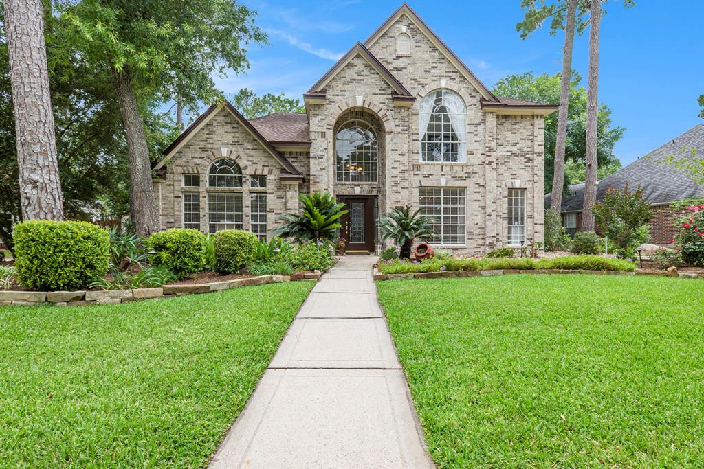 15 Sparklewood Place, The Woodlands, Texas image 1