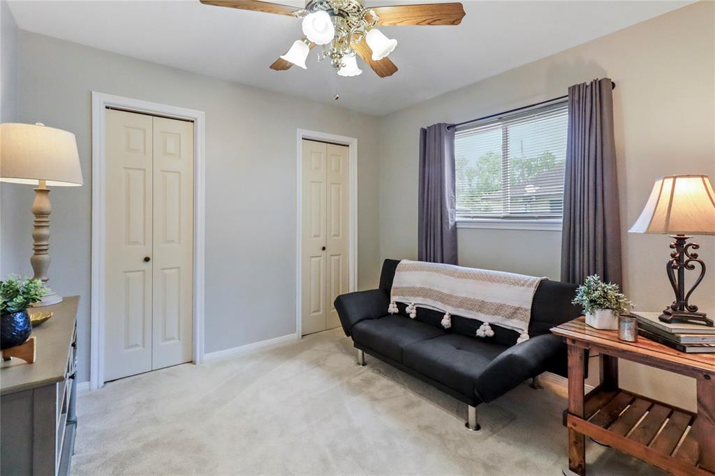 1325 Sagebrush Street, Angleton, Texas image 8
