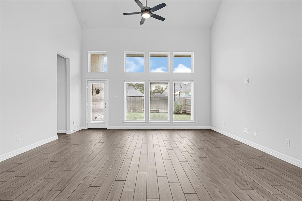 24634 Carleton Lake Lane, Tomball, Texas image 17