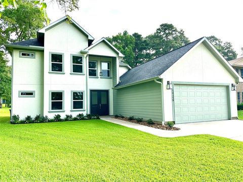 Photo of 14159 Lakepoint Drive, Willis, TX 77318 (MLS # 420232)