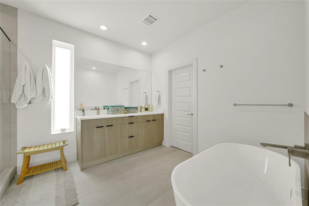 4016 Saint Peter Lane, Houston, Texas image 14