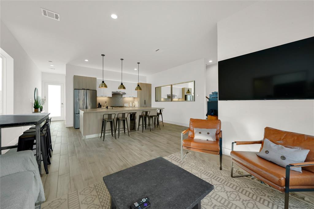 4016 Saint Peter Lane, Houston, Texas image 8