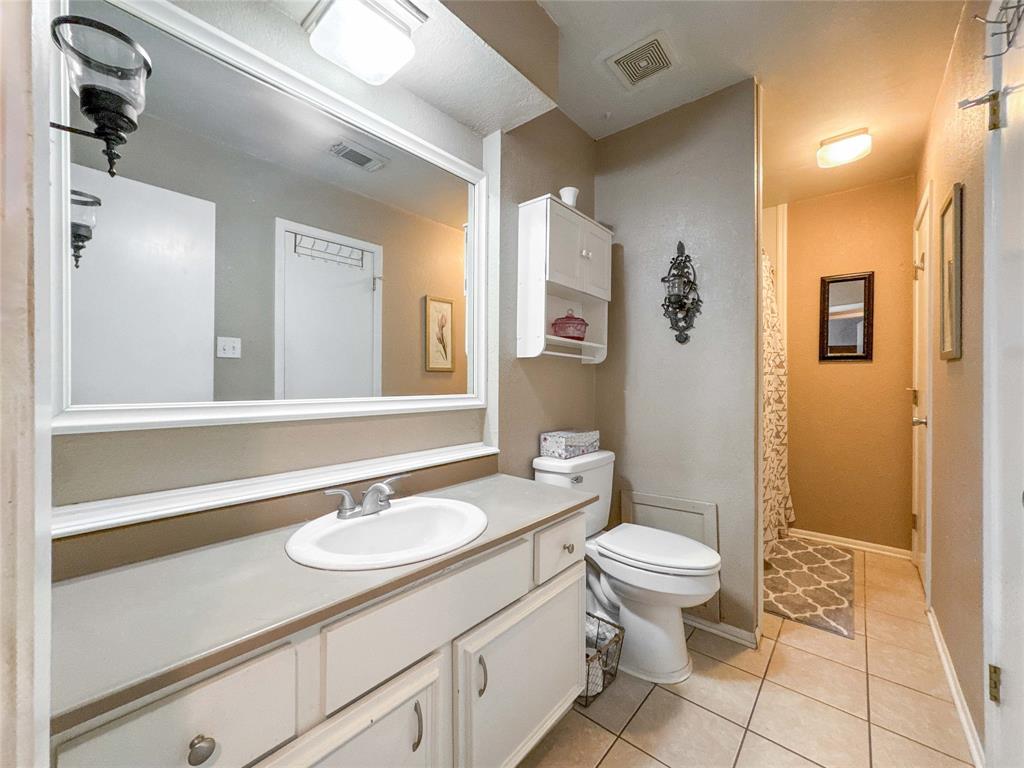 720 E Murray Street, Angleton, Texas image 16