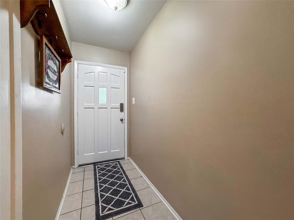 720 E Murray Street, Angleton, Texas image 3