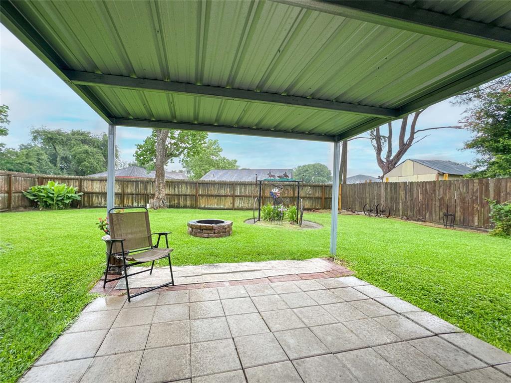 720 E Murray Street, Angleton, Texas image 20
