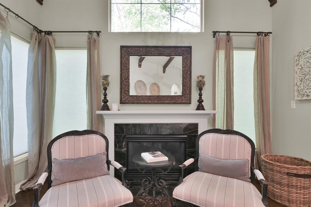 63 Golden Scroll Circle, The Woodlands, Texas image 20