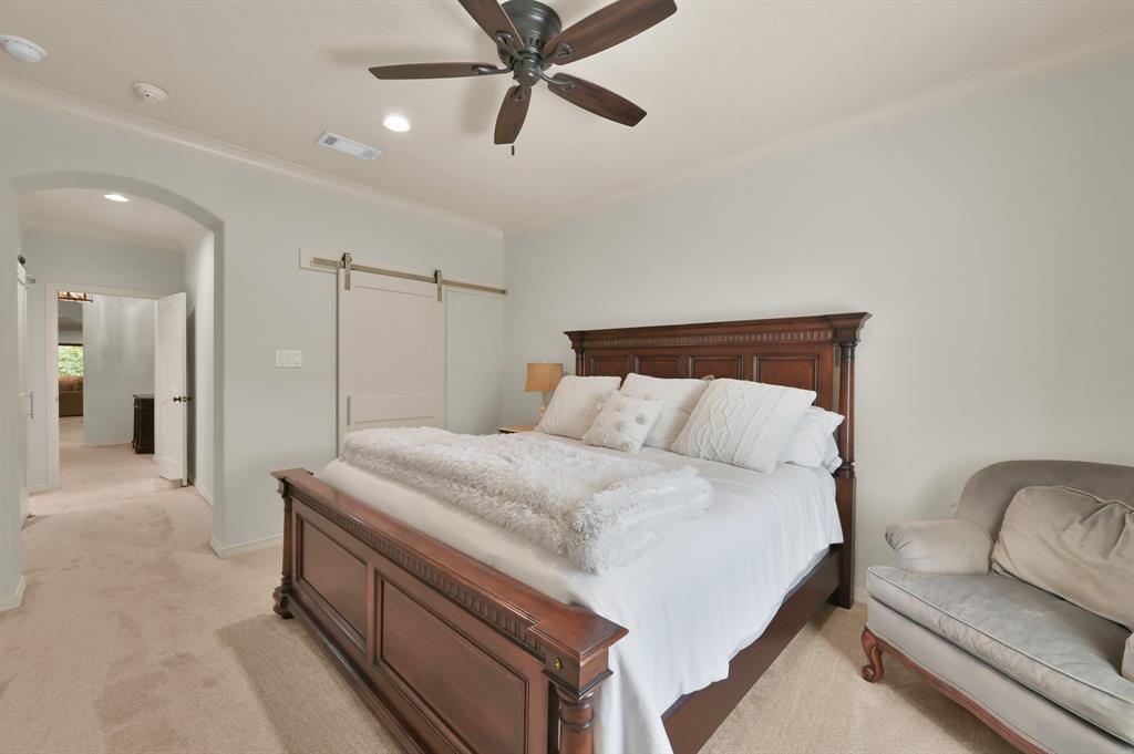 63 Golden Scroll Circle, The Woodlands, Texas image 37