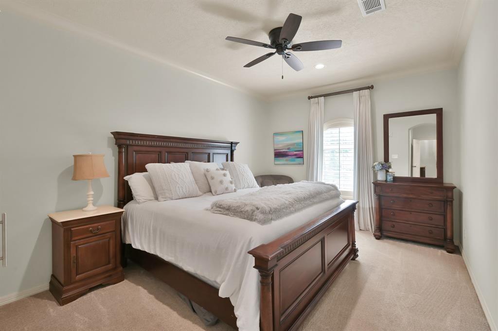 63 Golden Scroll Circle, The Woodlands, Texas image 36