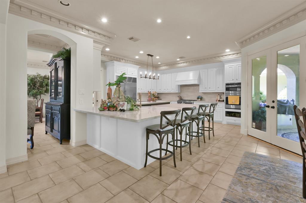63 Golden Scroll Circle, The Woodlands, Texas image 10