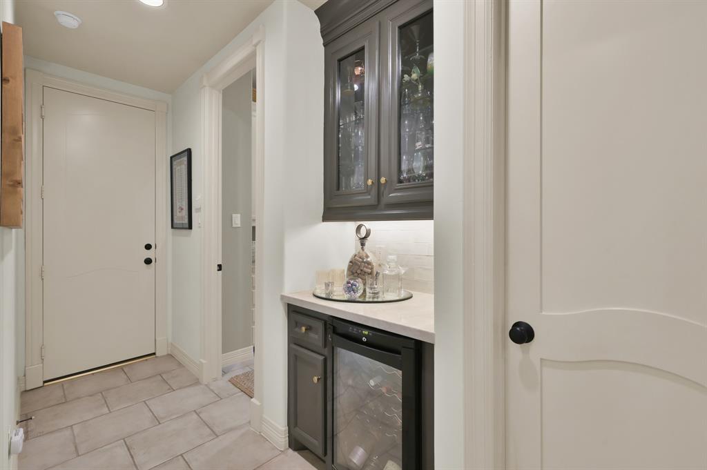 63 Golden Scroll Circle, The Woodlands, Texas image 15