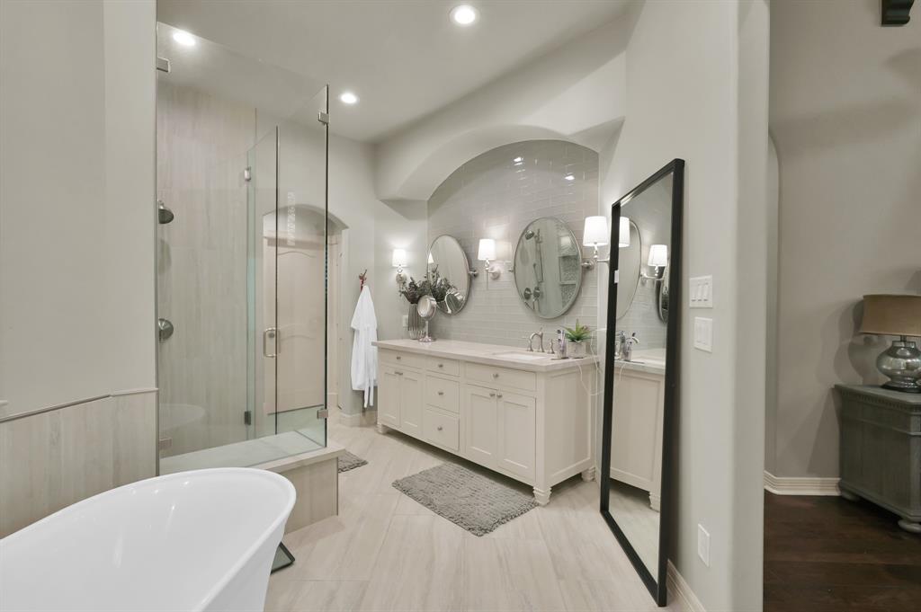 63 Golden Scroll Circle, The Woodlands, Texas image 22