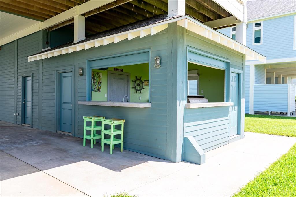 4044 Biscayne Beach Road