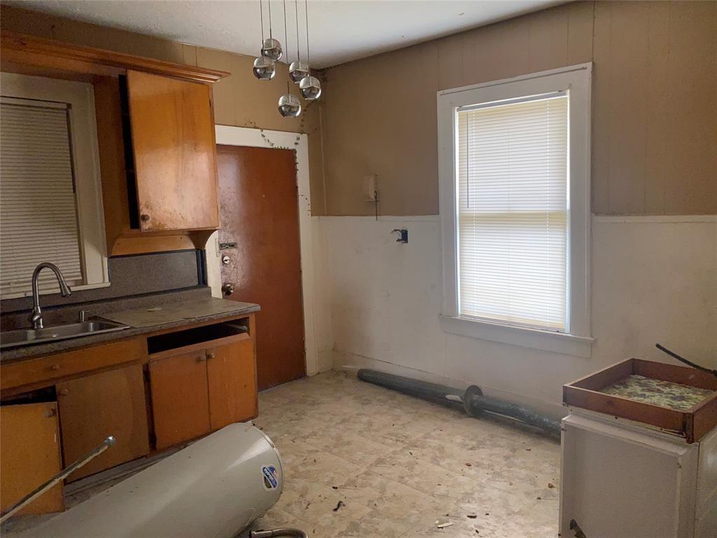 3305 Pease Street, Houston, Texas image 12