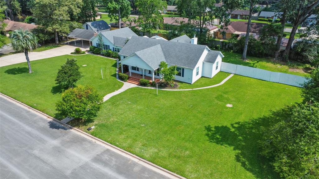 156 Circle Drive, Cleveland, Texas image 1