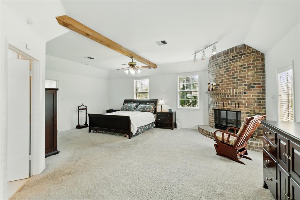 156 Circle Drive, Cleveland, Texas image 24