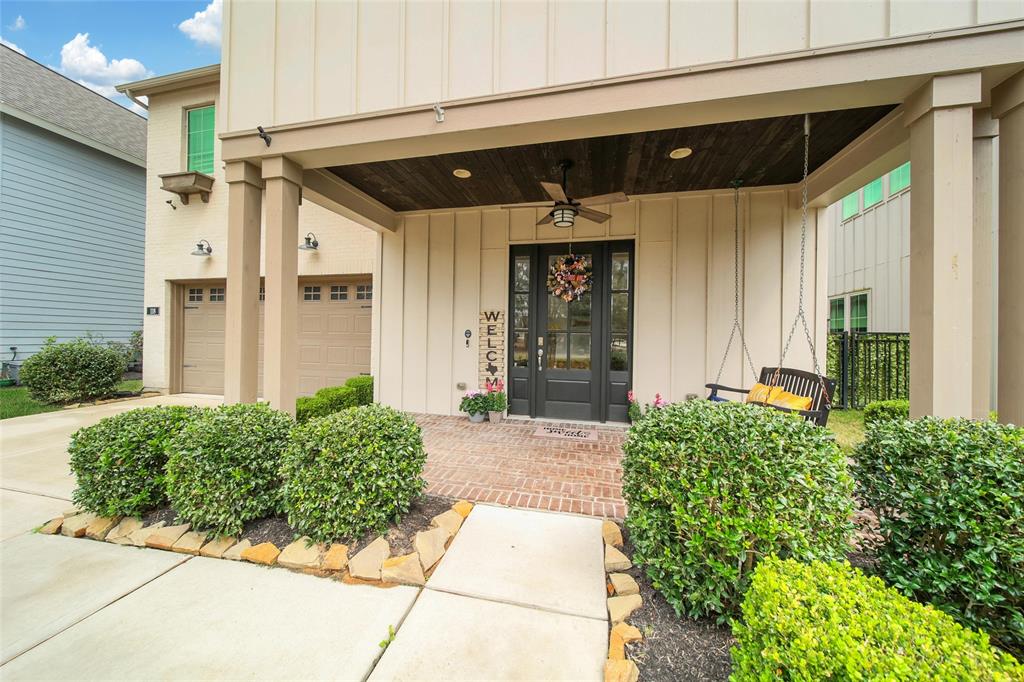 118 Grant Cove Drive, Montgomery, Texas image 1
