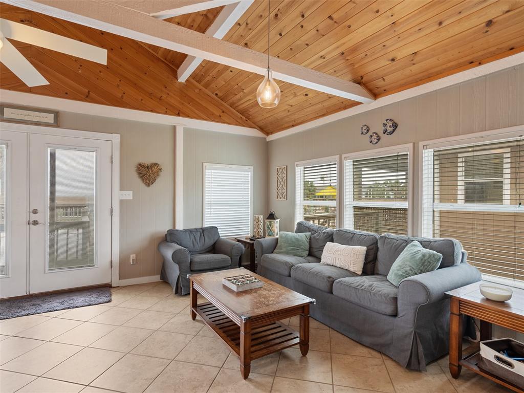 1354 Boyt Road, Port Bolivar, Texas image 8