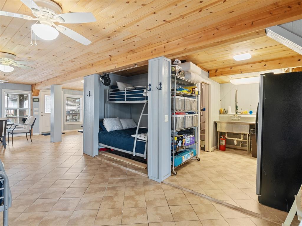 1354 Boyt Road, Port Bolivar, Texas image 29
