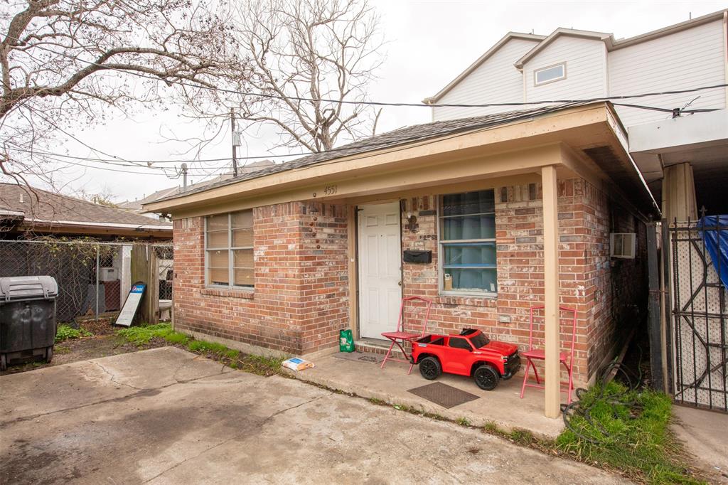 View Houston, TX 77018 house