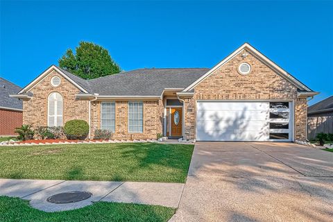 A home in Pearland