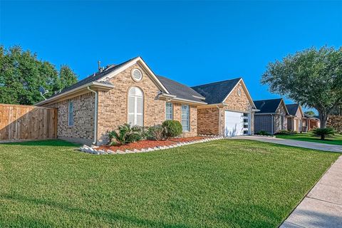 A home in Pearland