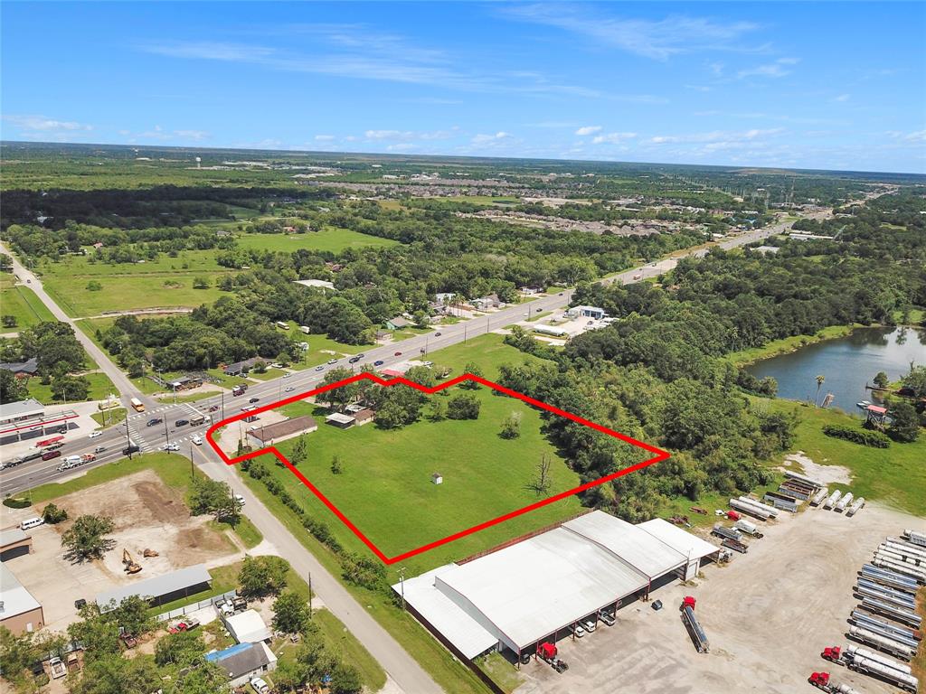 13907 Willis Waukegan Road, Conroe, Texas image 6