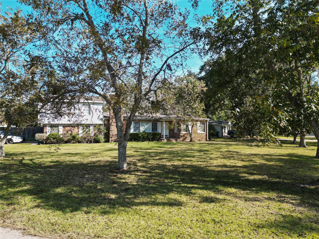 1609 Possum Trot Street, La Marque, Texas image 27