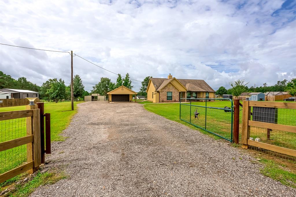 24905 Stone Crossing