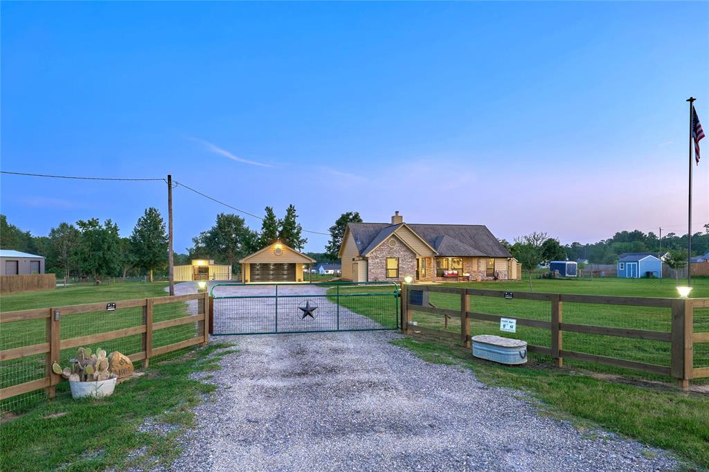 24905 Stone Crossing