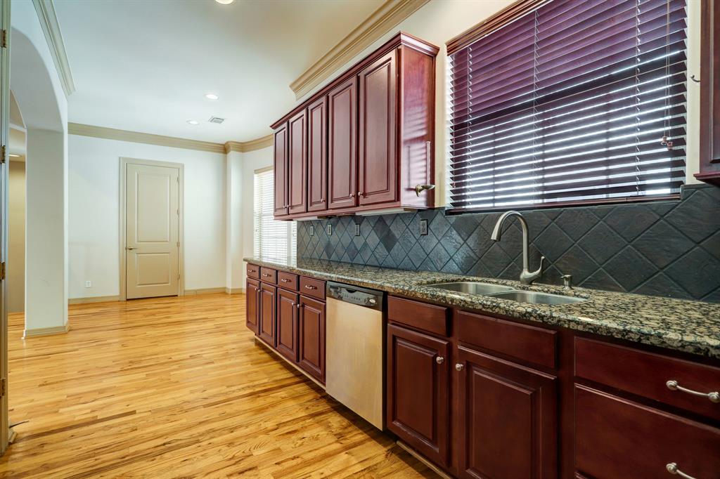 Photo 12 of 24 of 2830 Helena Street townhome