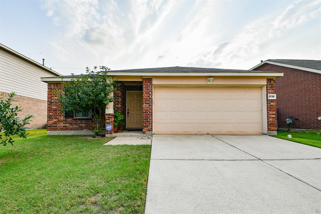 2739 Mustang Hill Lane, Katy, Texas image 2
