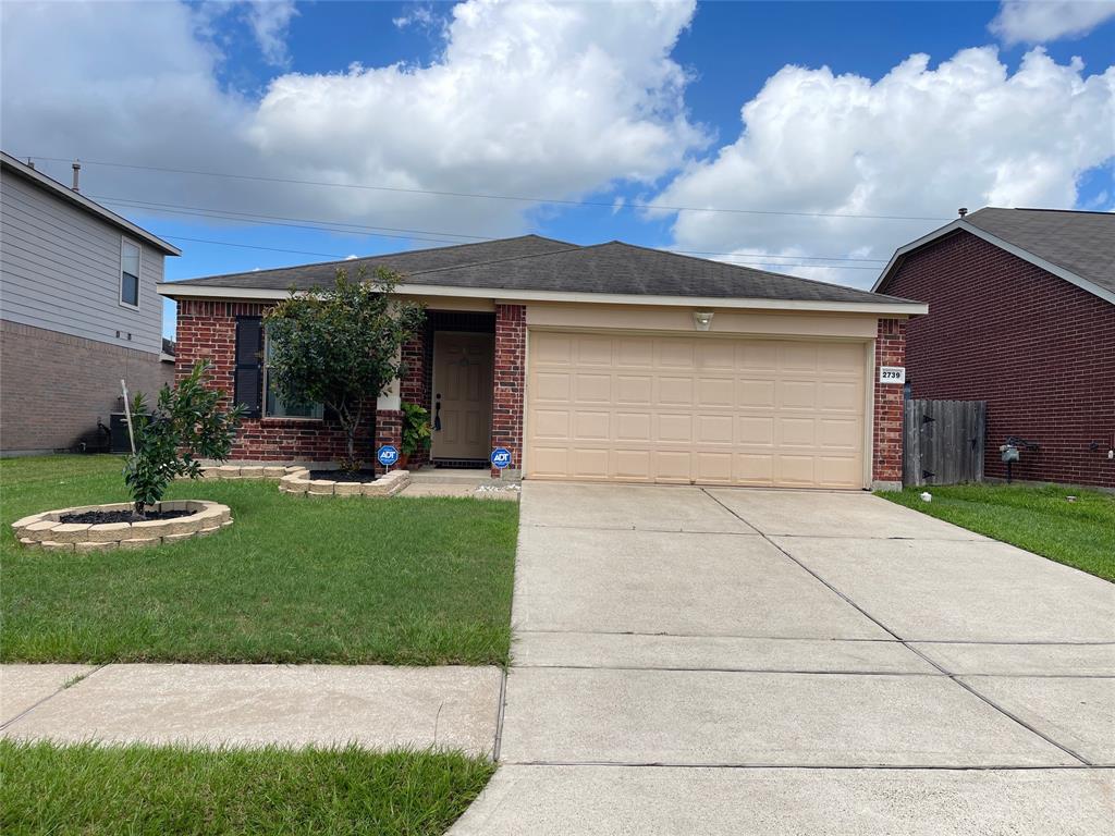 2739 Mustang Hill Lane