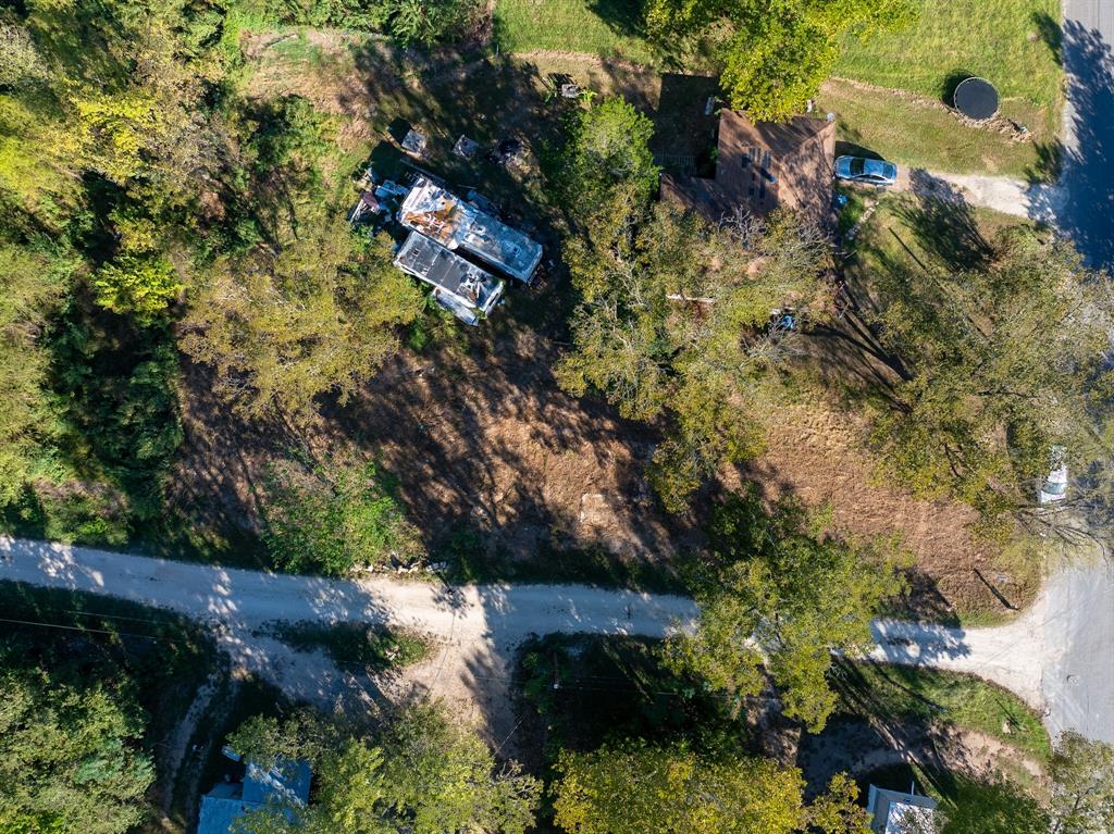 407 Holly Street, Franklin, Texas image 9