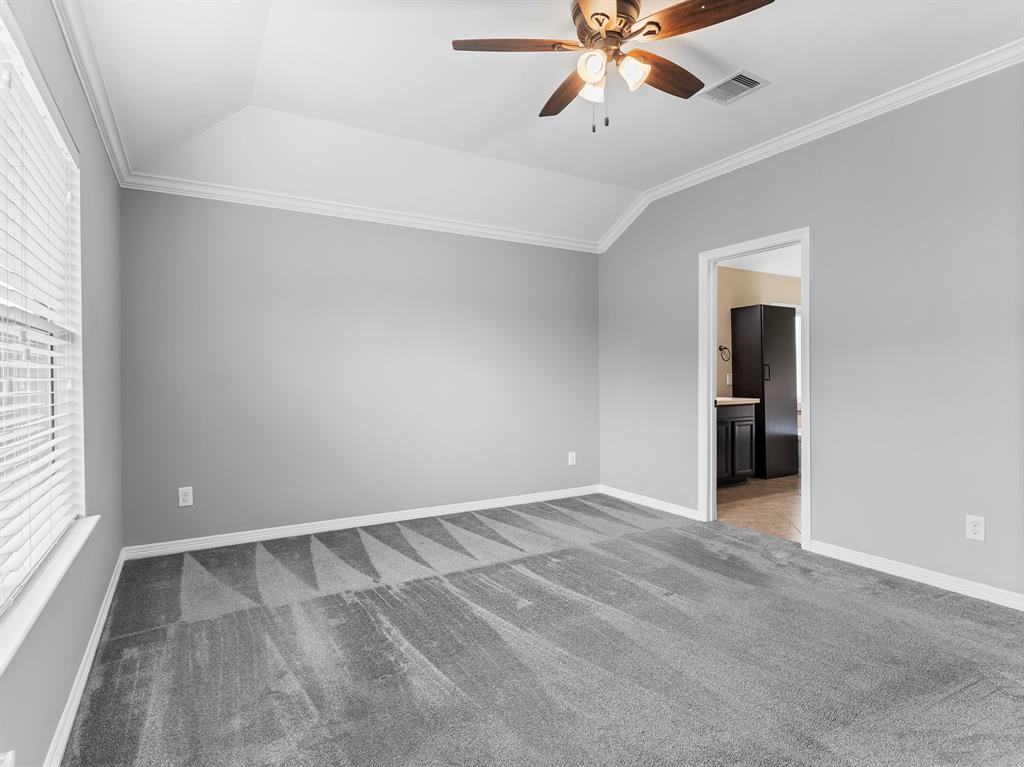 3203 Southern Green Drive, Pearland, Texas image 25
