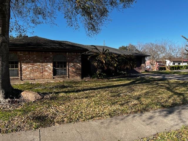13610 Lynnwood Lane, Sugar Land, Texas image 2