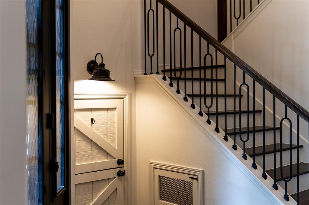 8702 Chipping Rock Drive, Sugar Land, Texas image 11