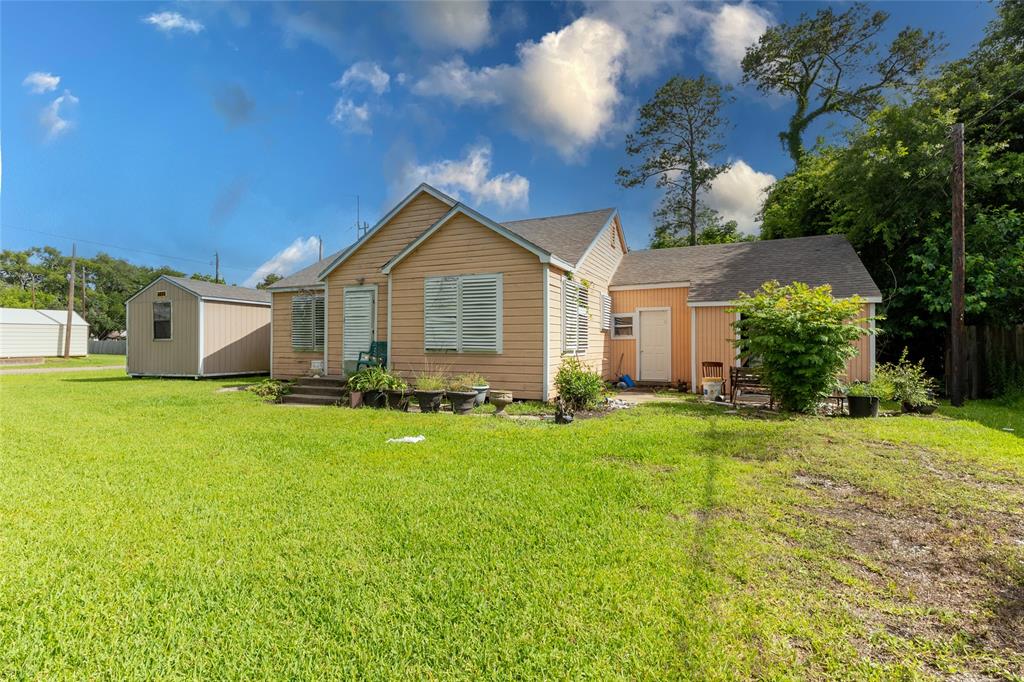 8002 Highway 6