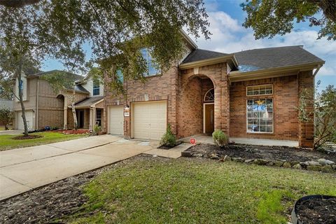 A home in Rosharon