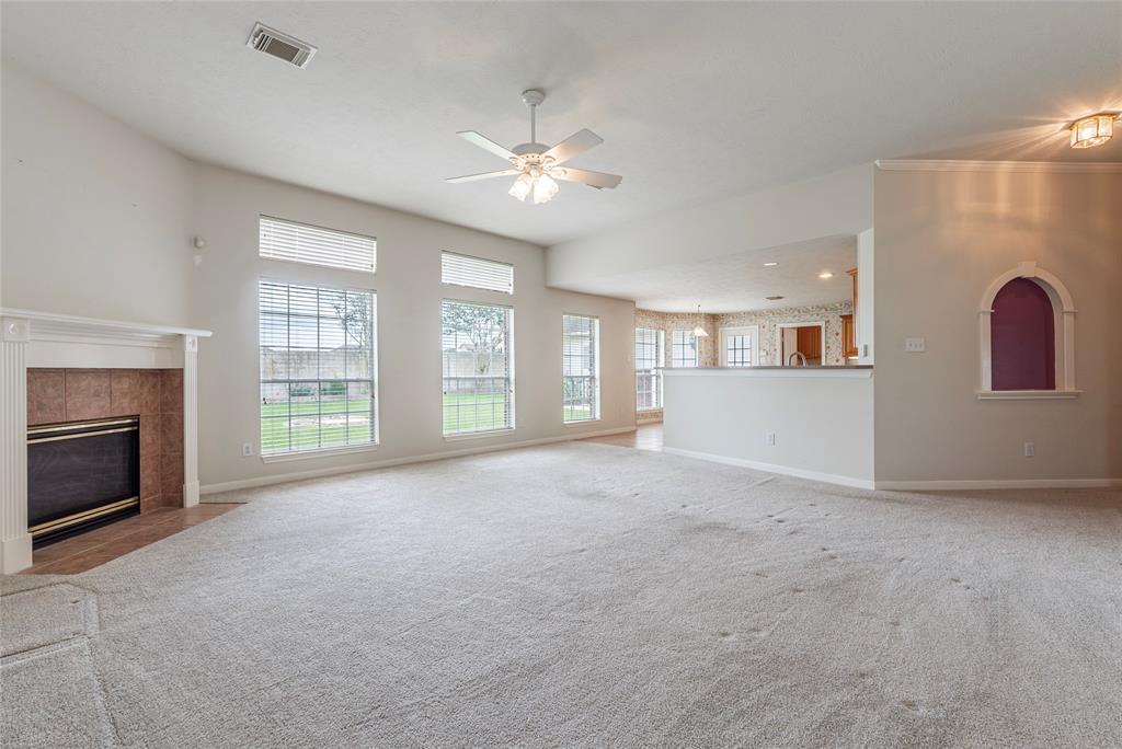 3711 Dry Creek Drive, Pasadena, Texas image 9