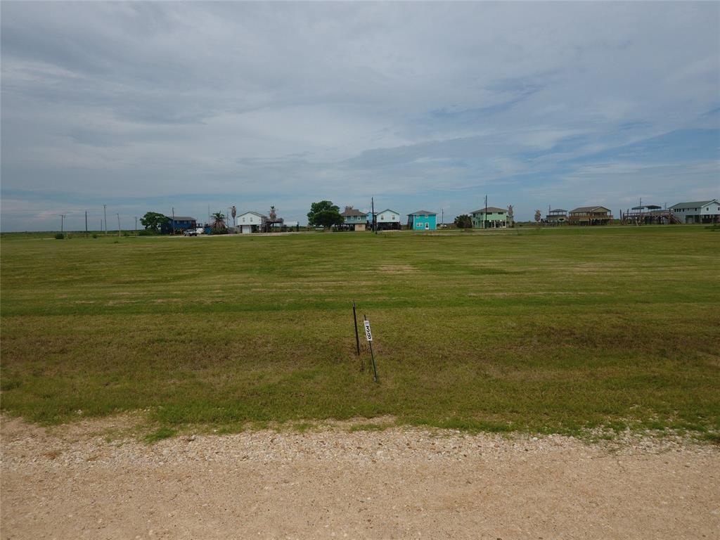 122 Pr 687, Matagorda, Texas image 2