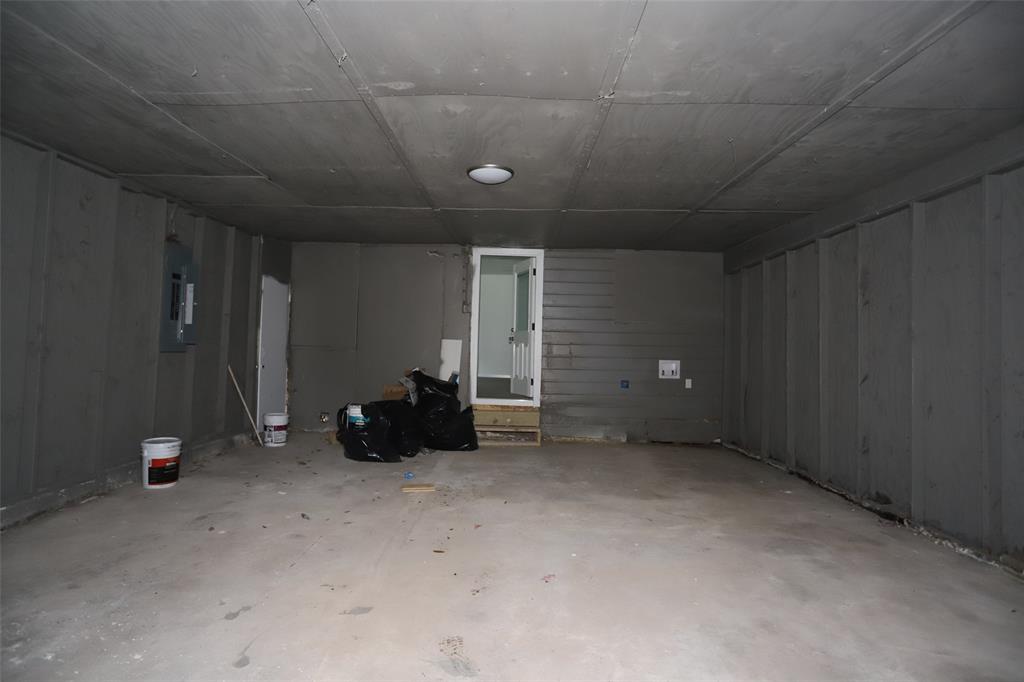 345 Byrd Street, Vidor, Texas image 13