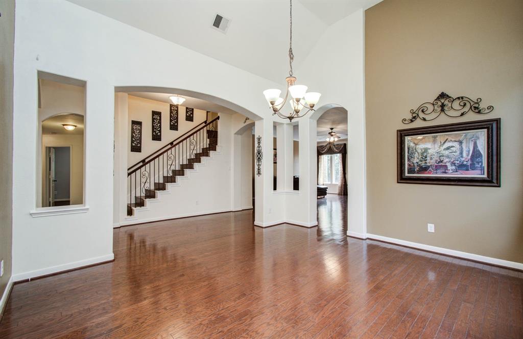 5623 Maverick Bend Lane
