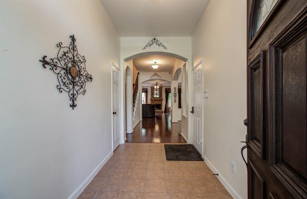 5623 Maverick Bend Lane
