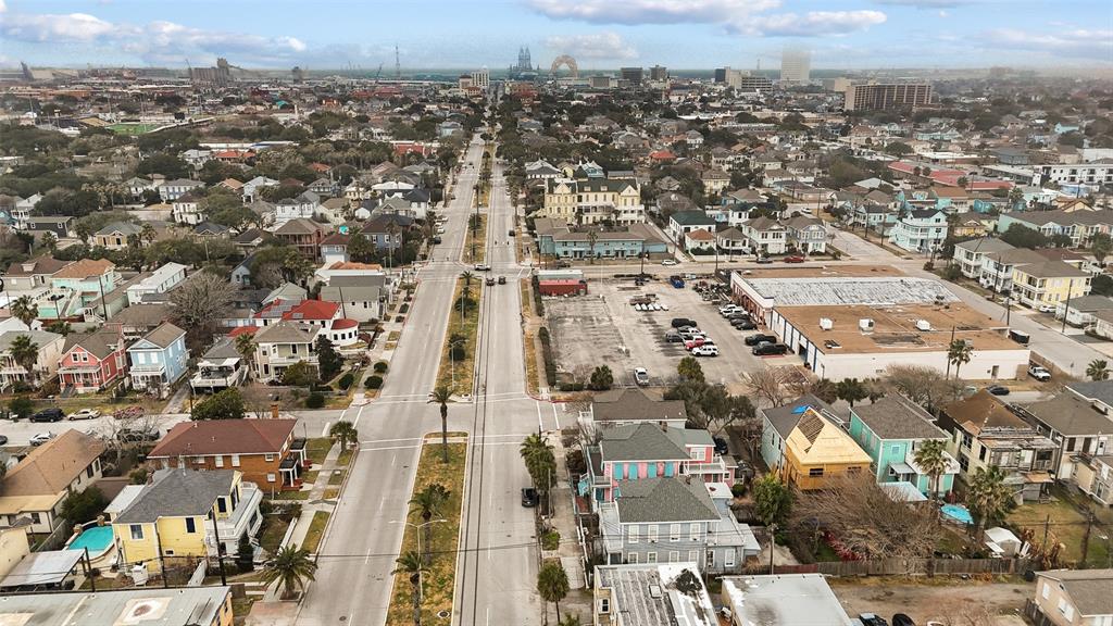 2010 Rosenberg Street, Galveston, Texas image 16