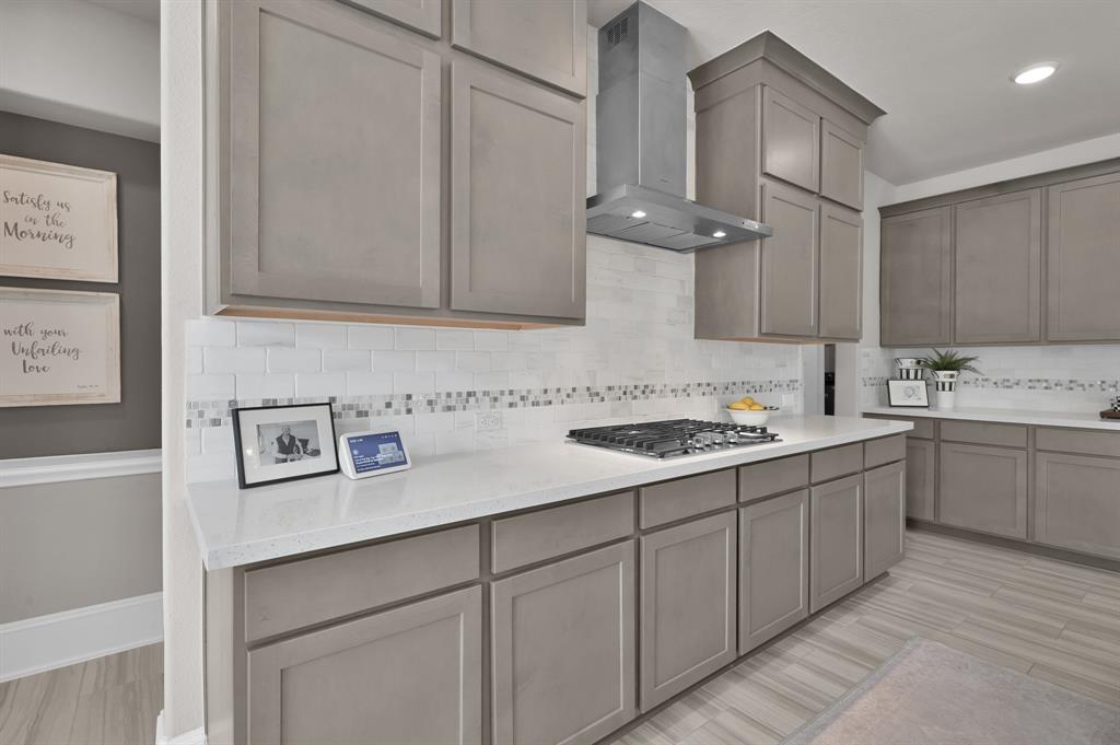 414 Rowan Pine Court, Conroe, Texas image 17