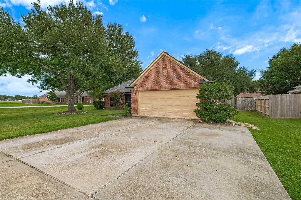 3803 Doveswood Circle