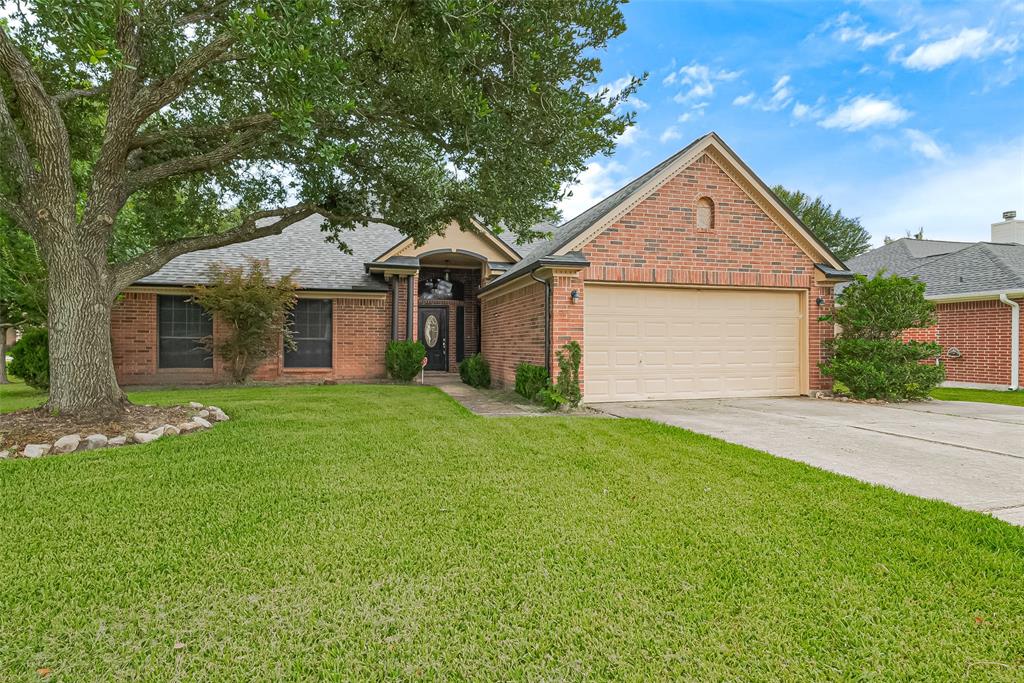 3803 Doveswood Circle