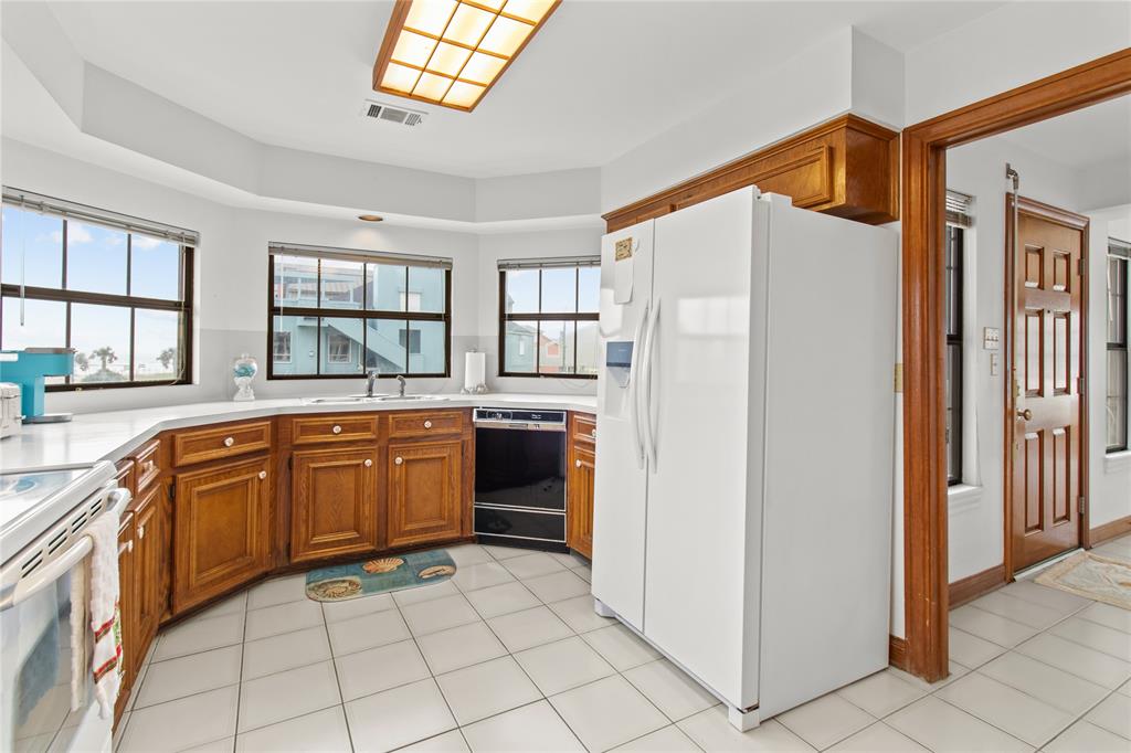 4121 Ghost Crab Lane, Galveston, Texas image 20