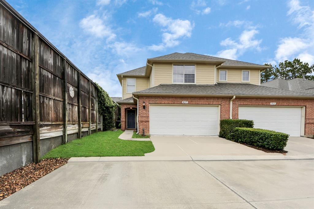 827 Sweet Pine Drive, Katy, Texas image 4